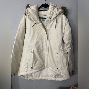 Columbia insulated jacket NWT